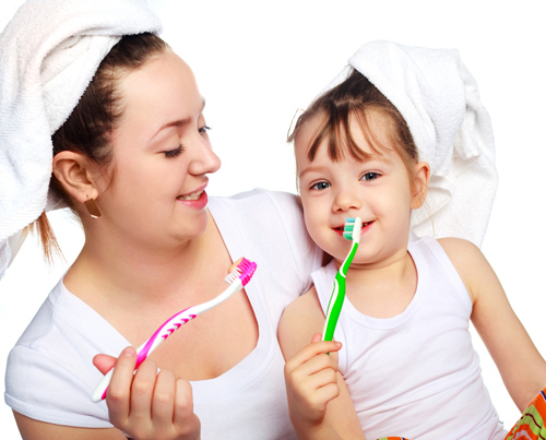 Vệ sinh răng miệng để điều trị bệnh sâu răng ở trẻ em